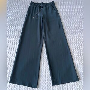 Lululemon pants